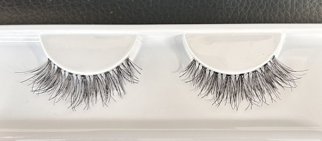 Luna lash style